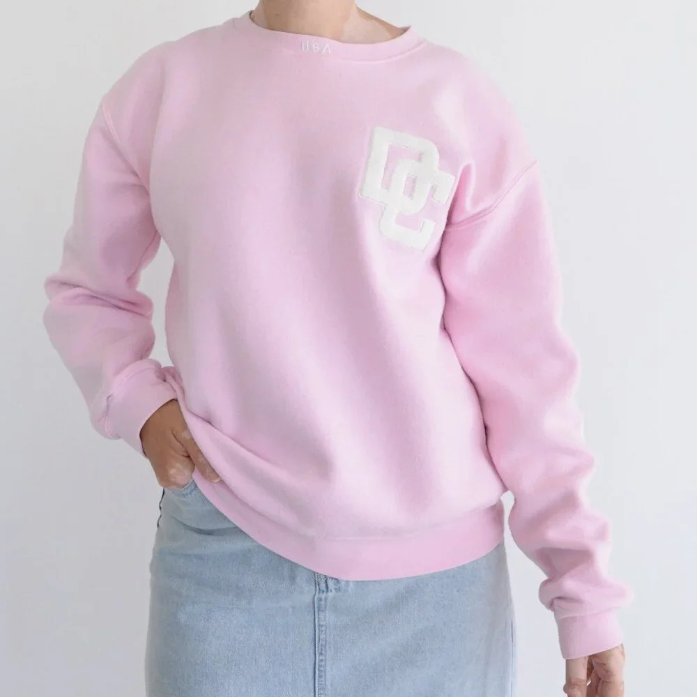 Vintage Pink w Embroidered Washington DS Patriotic Crewneck Sweater M